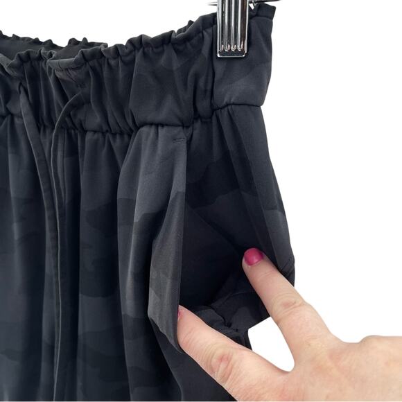 Lululemon Keep Moving Pant 7/8 High-Rise Streetwear Camo Sporty Gym Comfy Size 0 - Picture 5 of 15